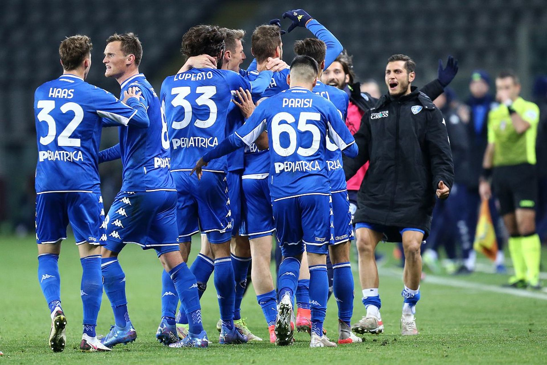 场比赛进行 场比赛进行