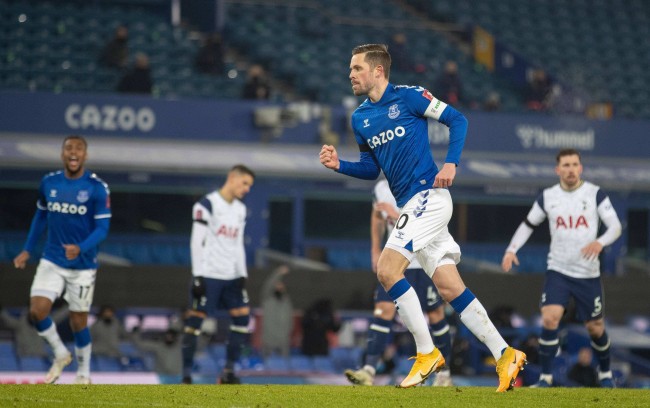 仅凭外貌与 仅凭外貌与